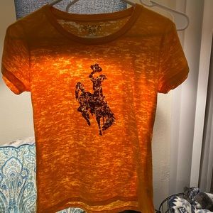 Yellow top with horse and cowboy